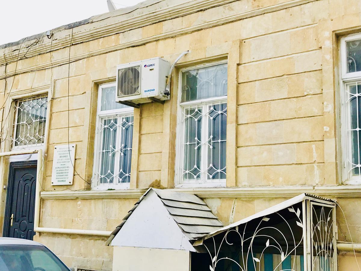 Check-In Apartment Near Fountain Square Vidadi Str Baku Exterior photo